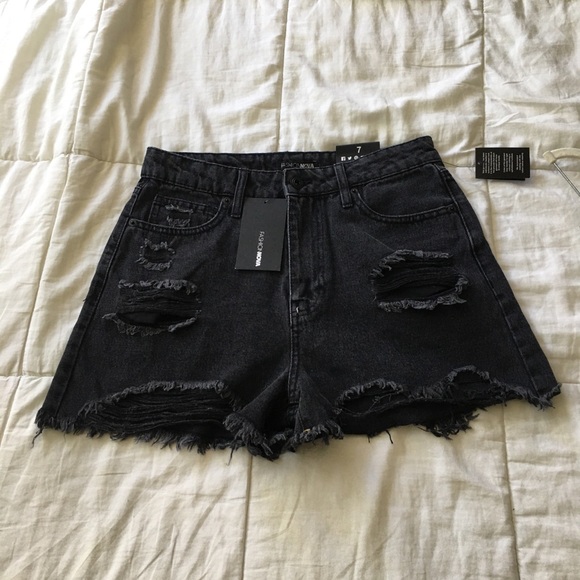 Fashion Nova good days ripped jean short sz 7/Med - Picture 8 of 15